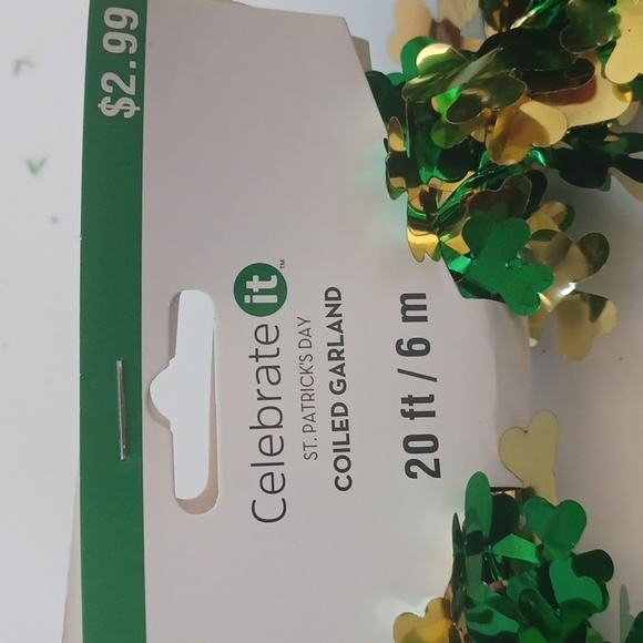 St. Patrick's Day Decor Bundle - Picture 3 of 5